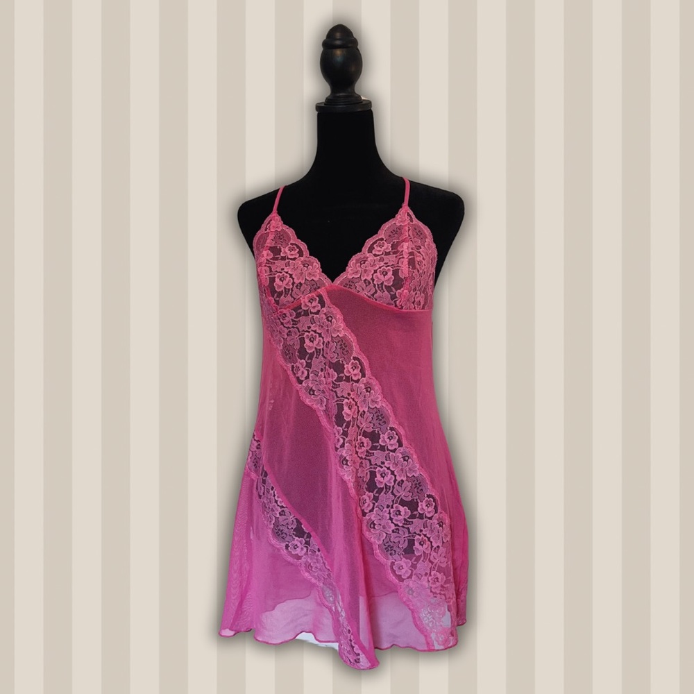 Second Hand Vintage pink lace mesh slip dress - Size Small